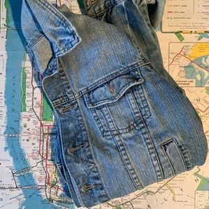 Hot Kiss Jean Jacket light wash size M